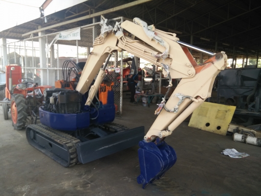 ขายแบคโฮเล็ก HITACHI EX30UR รถสภาพสวยพร้อมใช้งาน เก่านอกแท้ ราคาเบาๆเลยครับ