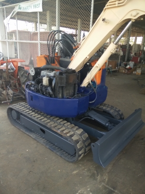 ขายแบคโฮเล็ก HITACHI EX30UR รถสภาพสวยพร้อมใช้งาน เก่านอกแท้ ราคาเบาๆเลยครับ