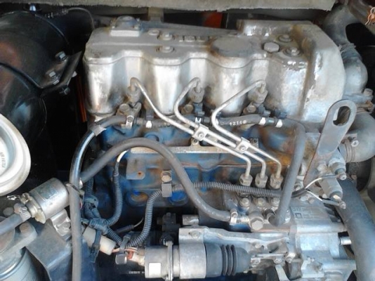 ขายรถแม็คโคร HITACHI รุ่น EX 30 * มีลายกระแทก *