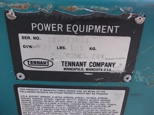 ขาย รถทำความสะอาด TENNANT 140E รหัสสินค้า : 80802720 Line ID: nihonmono www.nihonmono.com ขาย รถทำความสะอาด TENNANT 140E รหัสสินค้า : 80802720 Line ID: nihonmono www.nihonmono.com