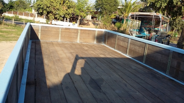 ขายอีซูซุ NKR 110 เเรงม้า รถสวยพร้อมใช้งาน