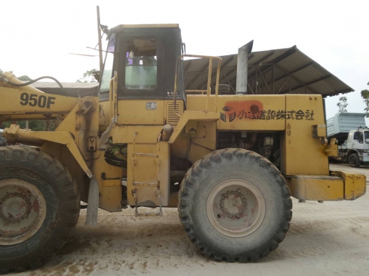 รถตักล้อยาง CAT 950F.ใช้งาน8000ช.มเศษ เอกสารเล่มทะเบียน