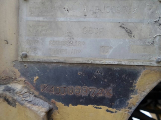 รถตักล้อยาง CAT 950F.ใช้งาน8000ช.มเศษ เอกสารเล่มทะเบียน