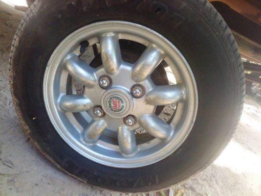 ขายไดฮัทสุ S 200P  (กระป้อ ล้อกล้วย) พร้อมทะเบียนบรรทุกส่วนบุคคล  สวยน่ารักครับ ถูกใจราคาคุยได้ครับ.