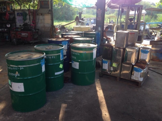 ขายสีพ่นรถยนต์กิโลละ 30 บาทครับ มีเป็นถัง200ลิตรเลยครับ ขายถูกๆ น้ำมันสนก้มีครับ ทินเนอร์อย่างดี โทรสอบถามได้ครับ ซื้อมากลดอีก