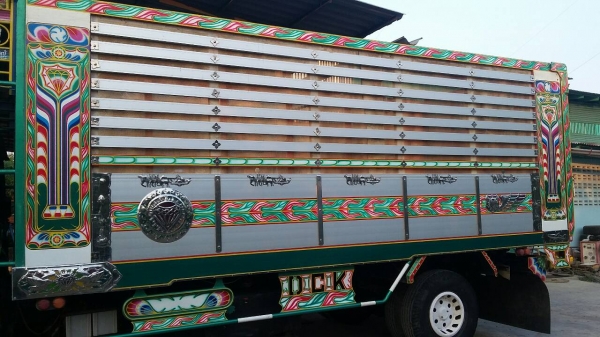 ขายรถดั้มพ์ 6 ล้อ HINO เครื่อง HO7Cเทอร์โบ =195 แรงม้า บรรทุกข้าว พืชผลทางการเกษตรดีครับ