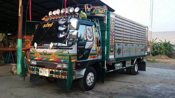 ขายรถดั้มพ์ 6 ล้อ HINO เครื่อง HO7Cเทอร์โบ =195 แรงม้า บรรทุกข้าว พืชผลทางการเกษตรดีครับ