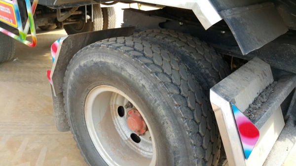 ขายลูกพ่วงดั้มปิเนียม ปี49 ยาว6.30เมตร 3เพลายังไม่ลงเล่ม สภาพสวยน่าใช้