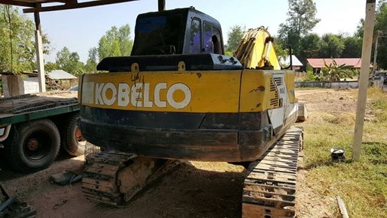 ขายรถขุดแบ็คโค KOBELCOSK120-3มาร์คทรี เครื่องดีปั๊มแห้งไม่โหลด เฟรมสวย พร้อมลงงานไฟฟ้าตัด