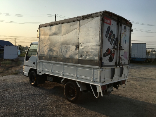 4ล้อไม่ติดเวลาISUZU NKR100HP 4ล้อไม่ติดเวลาISUZU NKR100HP