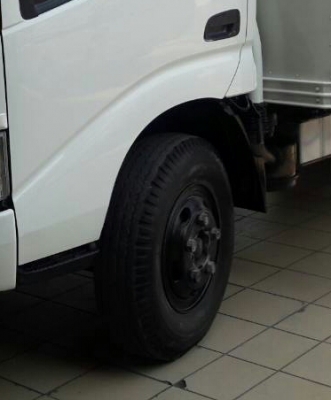 หกล้อ ฮีโน่ DUTRO136ปี49 บรรทุกตู้แห้ง ยาว4.30ม สภาพดีสวยๆพร้อมใช้ ทะเบียนพร้อมโอน ขายราคา 395,000บ ครับท่าน