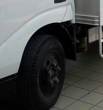 หกล้อ ฮีโน่ DUTRO136ปี49 บรรทุกตู้แห้ง ยาว4.30ม สภาพดีสวยๆพร้อมใช้ ทะเบียนพร้อมโอน ขายราคา 395,000บ ครับท่าน