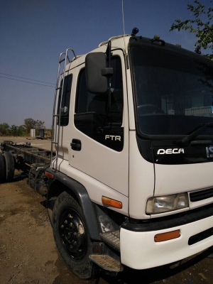 ขายหกล้อเดกก้าปี40หัวคัสซี ยาว7.20เมตร คัสซีสวยไม่มีตำหนิ ยางเรเดียลสวยหกเส้น แอร์ ทิฟฟี่ หัวสวยเดิมบาง ทะเบียนพร้อมโอน