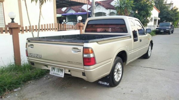 !!! ขายด่วน รถบ้านแท้ ISUSU DRAGON EYE ปี 40 รุ่นท๊อป SLX 2.8 CC !!!