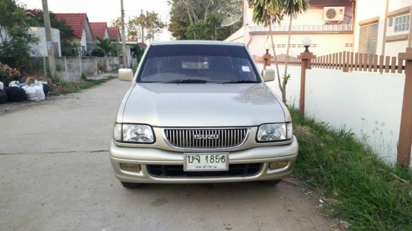 !!! ขายด่วน รถบ้านแท้ ISUSU DRAGON EYE ปี 40 รุ่นท๊อป SLX 2.8 CC !!!