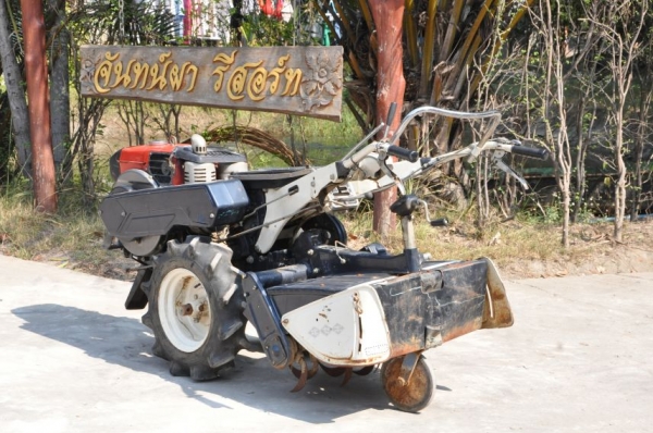 ขายรถพรวนดินiseki 7แรง ดีเซลสภาพสวยเดิมจากญี่ปุ่น มีเกียร์ 23,500เท่านั้น