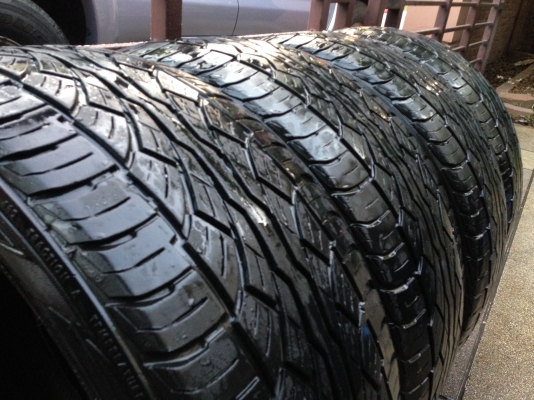 ยาง FALKEN 265 50 20 ปี12 ดอกสวย พร้อมใช้งาน ราคาไม่แพง