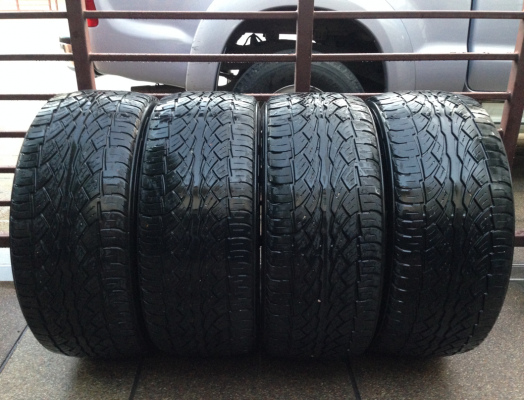 ยาง FALKEN 265 50 20 ปี12 ดอกสวย พร้อมใช้งาน ราคาไม่แพง