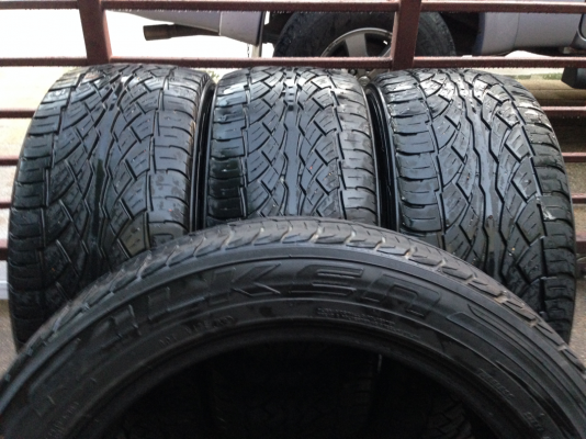 ยาง FALKEN 265 50 20 ปี12 ดอกสวย พร้อมใช้งาน ราคาไม่แพง