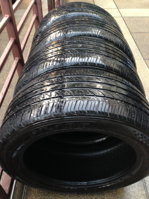 ยาง FIRENZA 265 50 20 สิ้นปี12 ดอกเต็ม พร้อมใช้งาน ราคาไม่แพง