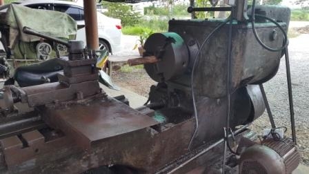 แท่นกลึง 6 ฟุต 2 เพลา ของอังกฤษ รุ่นหนัก พร้อมใช้งาน สภาพสวยๆ ด่วนๆๆ 55,000