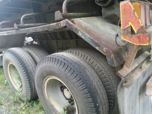 ขายรถบรรทุก 18 ล้อหัวลากหางเซมิดัมพ์ NISSAN CW431M 290 แรงม้าหางเซมิดัมพ์อู่ส.สุชัย 2 เพลา ราคา 850000