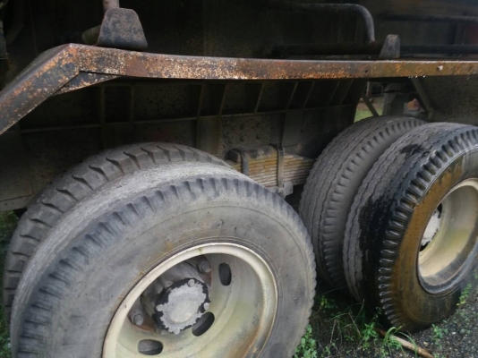 ขายรถบรรทุก 18 ล้อหัวลากหางเซมิดัมพ์ NISSAN CW431M 290 แรงม้าหางเซมิดัมพ์อู่ส.สุชัย 2 เพลา ราคา 850000