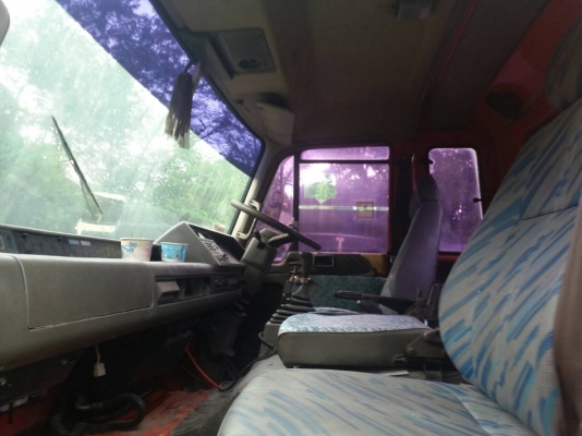 ขายรถบรรทุก 18 ล้อหัวลากหางเซมิดัมพ์ NISSAN CW431M 290 แรงม้าหางเซมิดัมพ์อู่ส.สุชัย 2 เพลา ราคา 850000