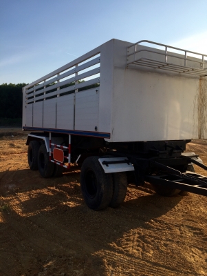 ขายลูกพ่วงดั้มสามเพลายัดสามมิตร