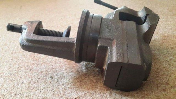 ปากกาจับงานตั้งโต๊ะ germany