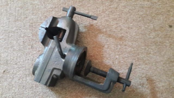 ปากกาจับงานตั้งโต๊ะ germany