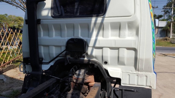 ขาย KM 777  เครื่อง WO4D - 117 แรง F หน้าหลัง เพาเวอร์ แอร์เย็น ภาษีเต็ม เล่มพร้อมโอน เครื่องดี คัชซีสวย รถสวยพร้อมใช้