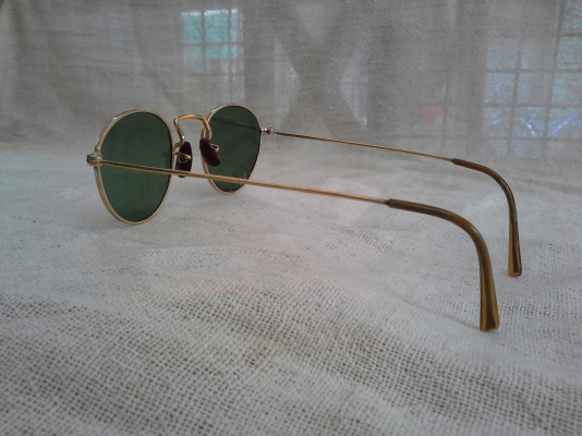 แว่นตาเยอรมันวินเทจทรงหยดน้ำ โมเดล Round Metal John Lennon