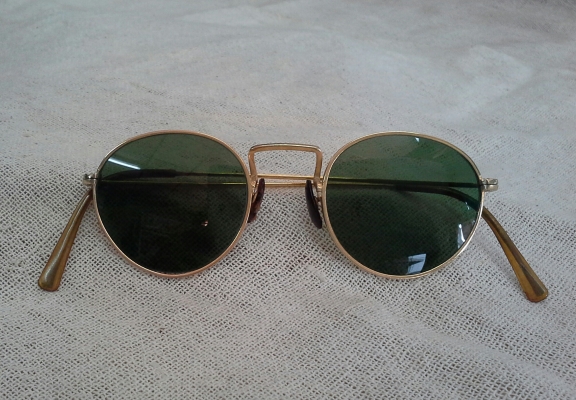 แว่นตาเยอรมันวินเทจทรงหยดน้ำ โมเดล Round Metal John Lennon