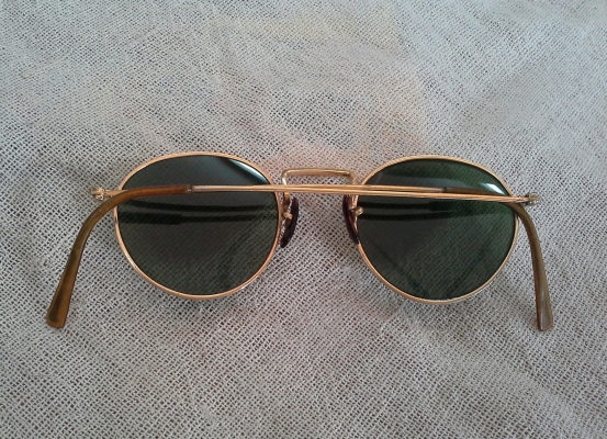 แว่นตาเยอรมันวินเทจทรงหยดน้ำ โมเดล Round Metal John Lennon