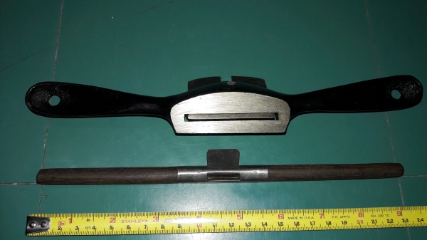 ขายกบผีเสื้อและเขียดไสไม้งานเก่าตราเพชร ขายกบผีเสื้อและเขียดไสไม้งานเก่าตราเพชร