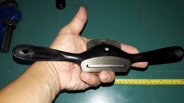 ขายกบผีเสื้อและเขียดไสไม้งานเก่าตราเพชร ขายกบผีเสื้อและเขียดไสไม้งานเก่าตราเพชร