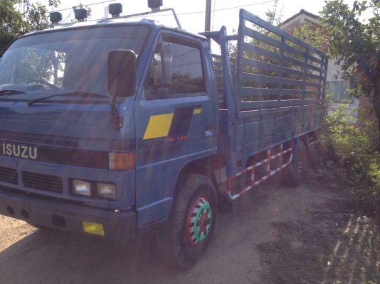 ISUZU  NPR95L-XXXXX  115 แรงยาว 5 เมตร ขายถูก