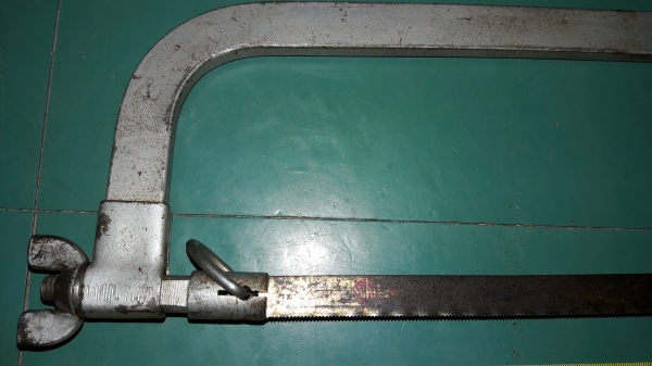 ขายเลื่อยเหล็กงานเก่าเยอรมันด้ามไม้รุ่นเก่าสวย ขายเลื่อยเหล็กงานเก่าเยอรมันด้ามไม้รุ่นเก่าสวย