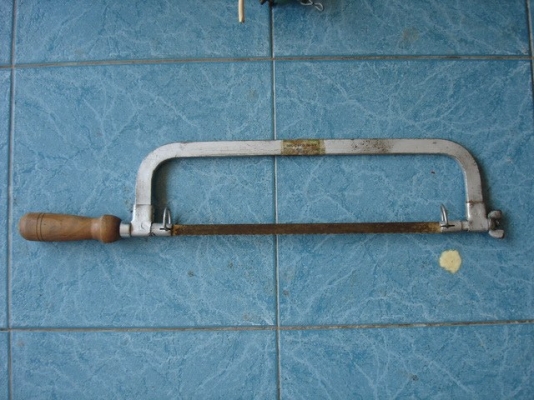 ขายเลื่อยเหล็กงานเก่าเยอรมันด้ามไม้รุ่นเก่าสวย ขายเลื่อยเหล็กงานเก่าเยอรมันด้ามไม้รุ่นเก่าสวย