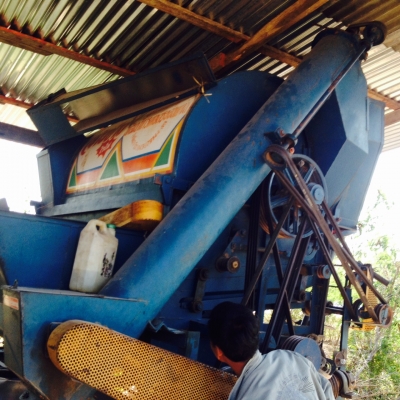 เครื่องนวดข้าว เกษตรพัฒนา 6 ฟุต 3 ตู้พัดลมซื้อมาใหม่ใช้งานน้อย