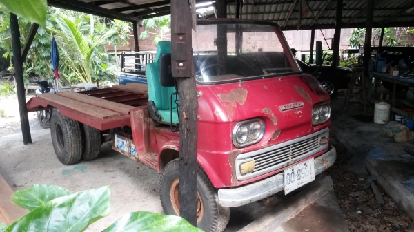 toyota บรรทุกแบคโฮ pc 25บรรทุกได้5ตัน พร้อมใช้ แตรดัง ระบบไฟติดครบ  ยางใหม่ เครื่องดี เอกสารพร้อมโอน ต้องจดใหม่รถทะเบียนขาดเกิน3ปี