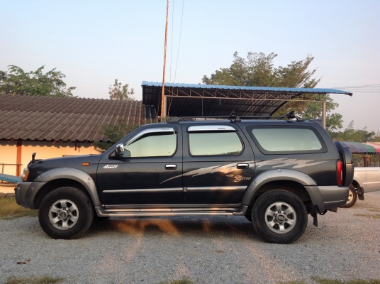 นิสสัน เอ๊กไซเตอร์ ปี 03 เครื่อง 3000 ZDI  โฟวิล 4WD