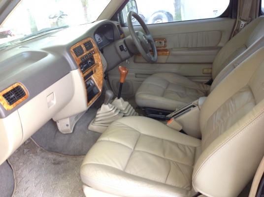 นิสสัน เอ๊กไซเตอร์ ปี 03 เครื่อง 3000 ZDI  โฟวิล 4WD