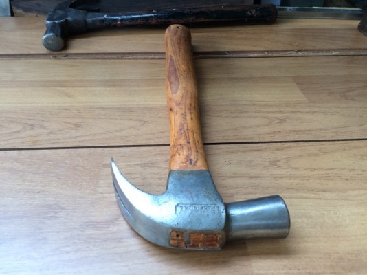 ขายค้อนเก่าSTANLEY 16oz. Made in USA.งานยุคเก่าหลายสิบปี ขายค้อนเก่าSTANLEY 16oz. Made in USA.งานยุคเก่าหลายสิบปี