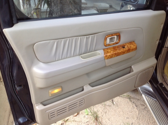 นิสสันไทยรุ่ง เอ๊กไซเตอร์ เครื่อง 3000 ZDI  4WD ขับเคลื่อน 4 ล้อ