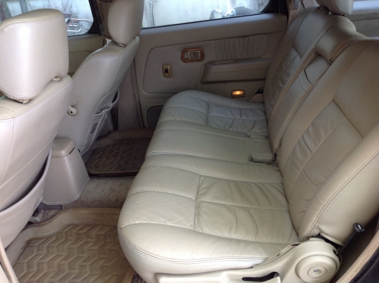 นิสสันไทยรุ่ง เอ๊กไซเตอร์ เครื่อง 3000 ZDI  4WD ขับเคลื่อน 4 ล้อ