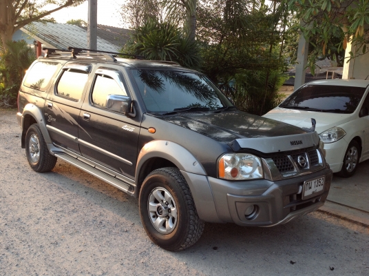 นิสสันไทยรุ่ง เอ๊กไซเตอร์ เครื่อง 3000 ZDI  4WD ขับเคลื่อน 4 ล้อ