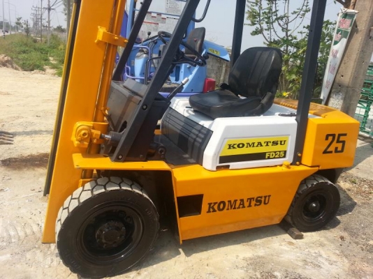 ขาย รถโฟล์คลิฟท์ โคมัสสุ 2.5 T-10 เสาสูง 4.5 เมตร เอกสารนำเข้า ทำสีแล้วเรียบร้อย ราคา 250,000 บาท ขาย รถโฟล์คลิฟท์ โคมัสสุ 2.5 T-10 เสาสูง 4.5 เมตร เอกสารนำเข้า ทำสีแล้วเรียบร้อย ราคา 250,000 บาท