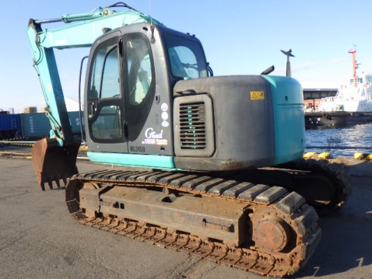 KOBELCO SK135SRYY04ES เก่าญี่ปุ่นสวยจัด สภาพมาแบบเต็มๆสวยๆนำเข้าเองโดยตรงจากญี่ปุ่น ราคาไม่แพง